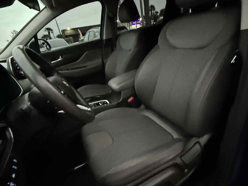 Used 2020 Hyundai Santa Fe SE image 98