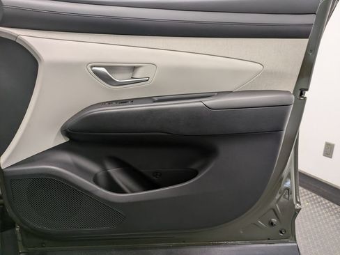 Used 2025 Hyundai Tucson SEL AWD/4WD image 27