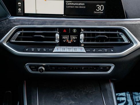 Used 2023 BMW X5 xDrive40i w/ M Sport Package image 15