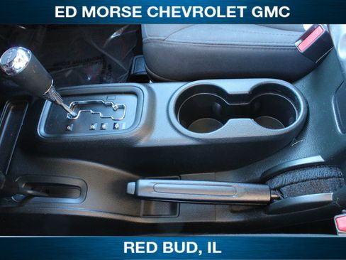 Used 2018 Jeep Wrangler Sport AWD/4WD image 13