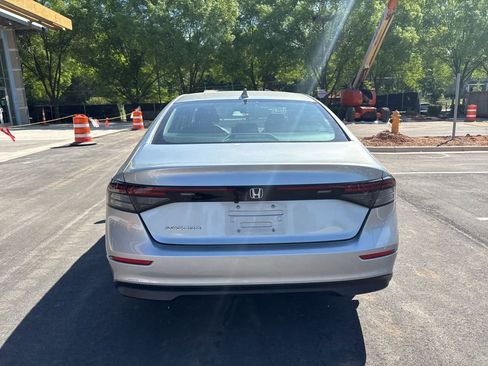 Used 2024 Honda Accord EX image 6