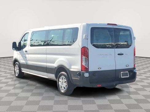 Used 2015 Ford Transit 350 XLT image 3