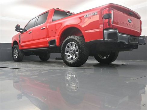 Used 2024 Ford F250 Lariat w/ Chrome Package image 41