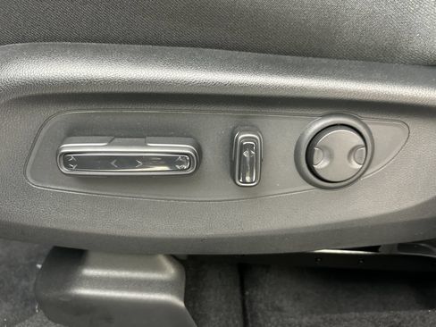 Certified 2023 Honda CR-V EX image 41