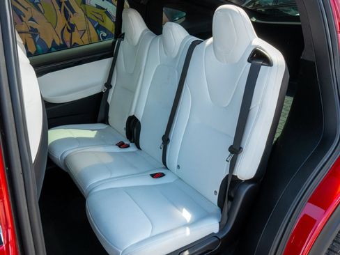 Used 2020 Tesla Model X Long Range AWD/4WD image 35
