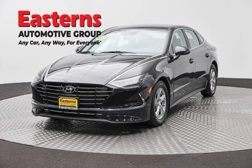 Used 2023 Hyundai Sonata SE FWD image 1