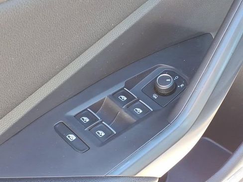 Used 2021 Volkswagen Jetta S image 16