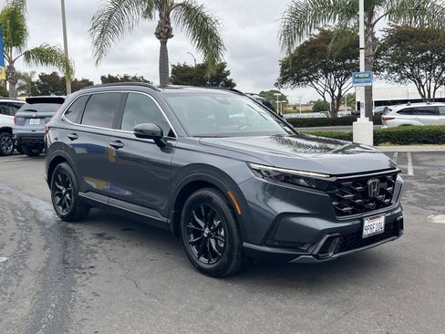 Certified 2025 Honda CR-V Sport-L image 28