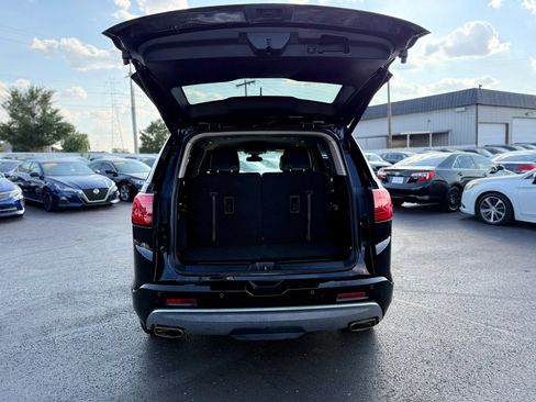 Used 2017 GMC Acadia Denali FWD image 5
