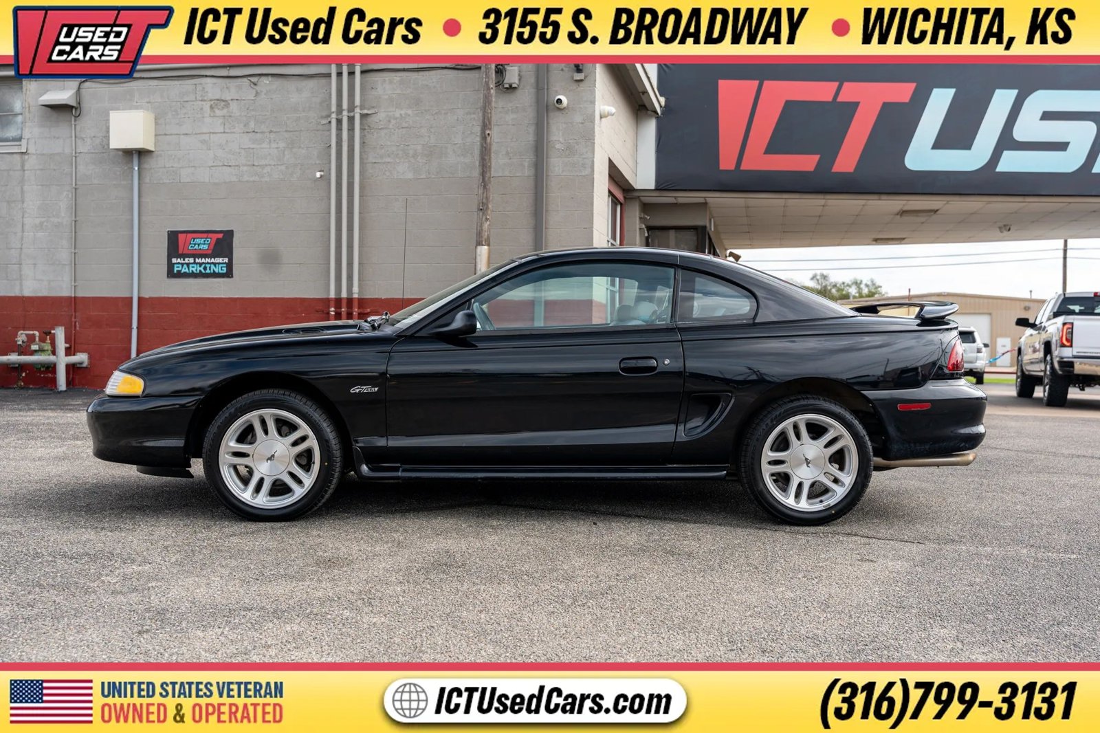 Used 1998 Ford Mustang GT RWD image 2
