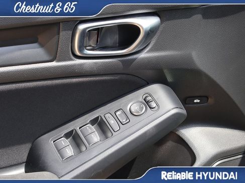 Used 2023 Honda Civic Sport image 22