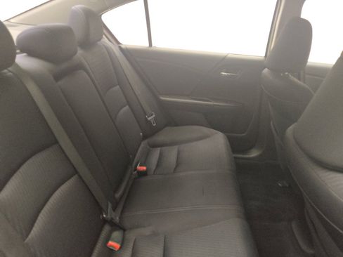 Used 2015 Honda Accord Sport image 19