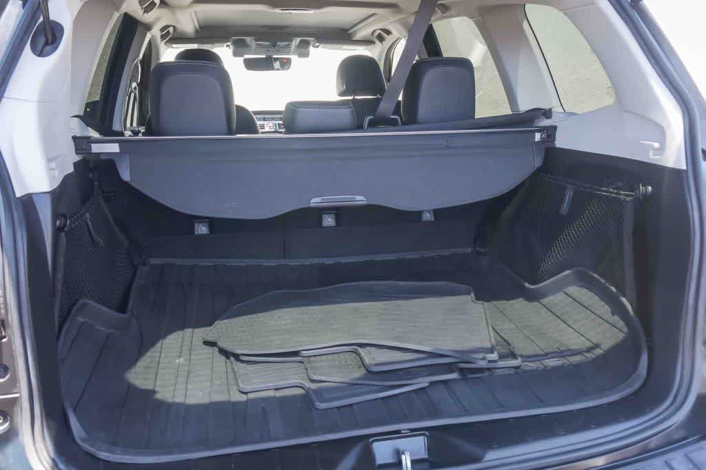 Used 2018 Subaru Forester 2.5i Touring w/ Popular Package #3B AWD/4WD image 22