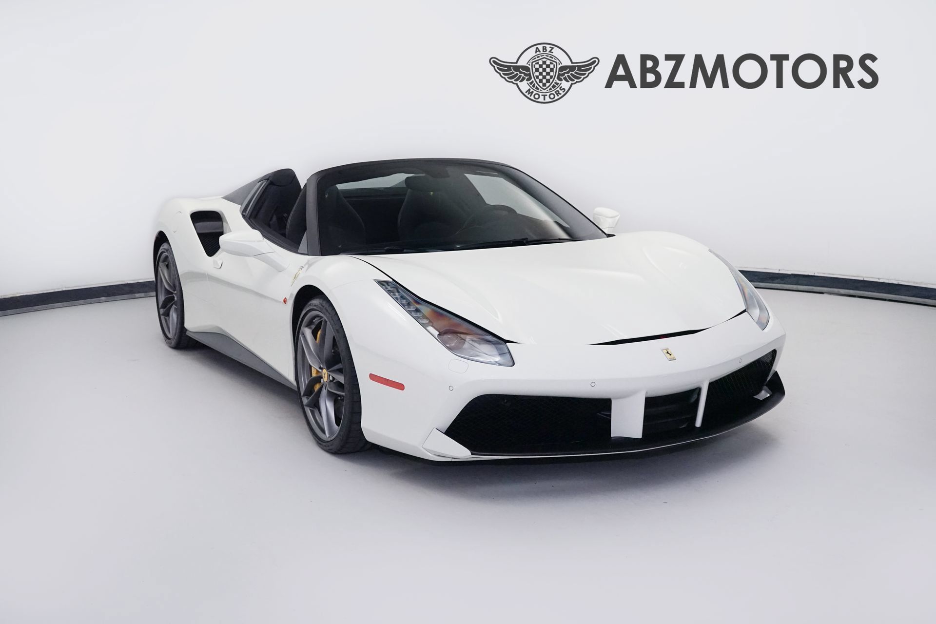 Used 2018 Ferrari 488 Spider RWD image 1