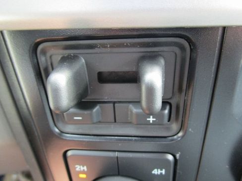 New 2025 Ford F250 XL w/ FX4 Off-Road Package image 41