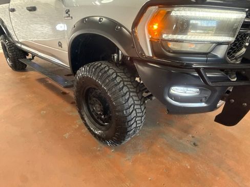 Used 2020 RAM 2500 Tradesman AWD/4WD image 9