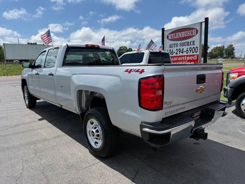 Used 2019 Chevrolet Silverado 2500 W/T AWD/4WD image 7