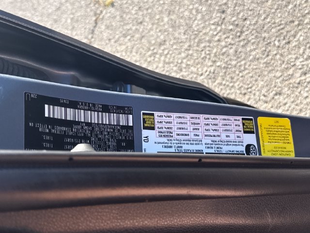 Used 2023 Toyota Corolla Cross LE FWD image 21