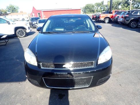 Used 2012 Chevrolet Impala LTZ FWD image 2