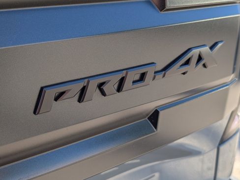 Certified 2025 Nissan Frontier PRO-4X image 13