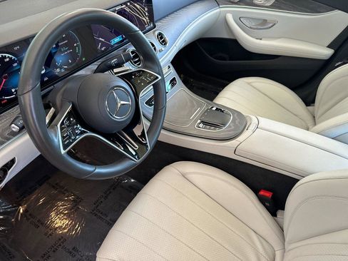 Used 2023 Mercedes-Benz E 350 Sedan image 9