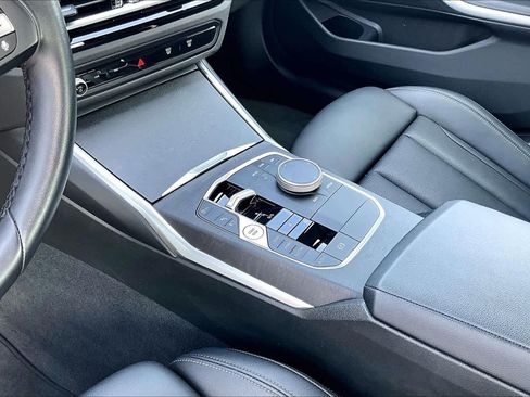 Used 2024 BMW 330e w/ Convenience Package image 17