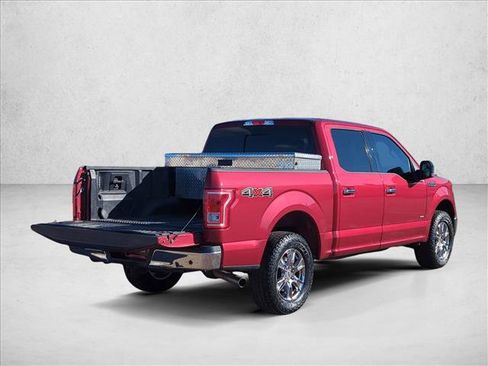 Used 2015 Ford F150 XLT w/ Equipment Group 302A Luxury image 6