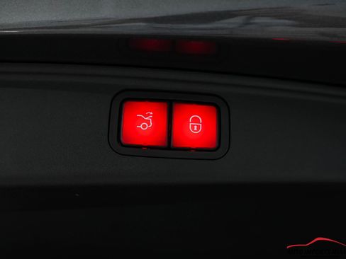 Used 2025 Mercedes-Benz AMG GT 63 image 62