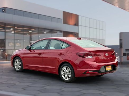 Used 2020 Hyundai Elantra SEL FWD image 6
