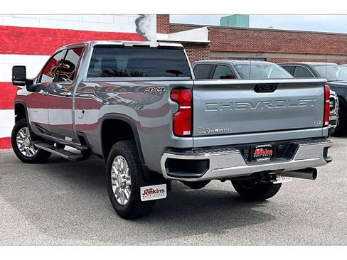 Used 2025 Chevrolet Silverado 3500 LTZ AWD/4WD image 13