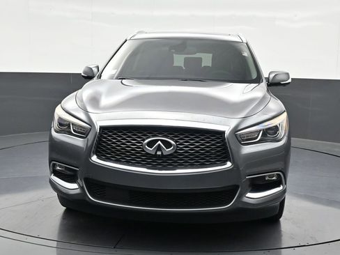 Used 2019 INFINITI QX60 Luxe w/ Essential Package FWD image 9