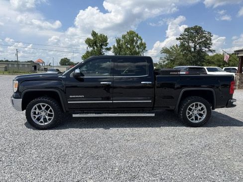 Used 2014 GMC Sierra 1500 SLT w/ SLT Crew Cab Value Package AWD/4WD image 3