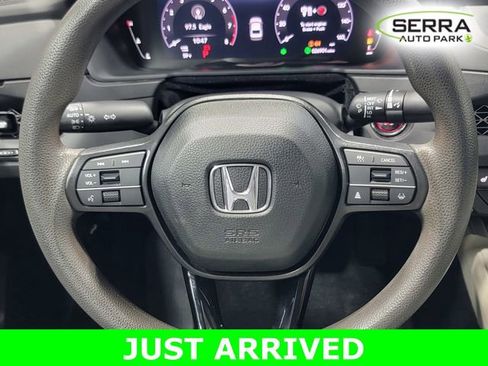 Certified 2023 Honda Accord EX image 25