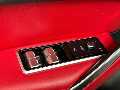 Used 2023 Jaguar F-PACE R-Dynamic S image 13