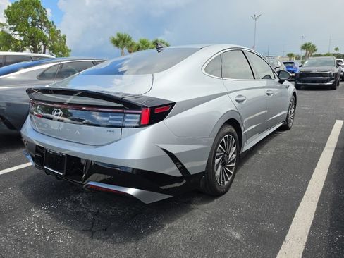 Used 2024 Hyundai Sonata SEL FWD image 14