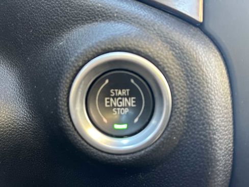 Certified 2022 Chevrolet Silverado 1500 High Country w/ Technology Package image 17