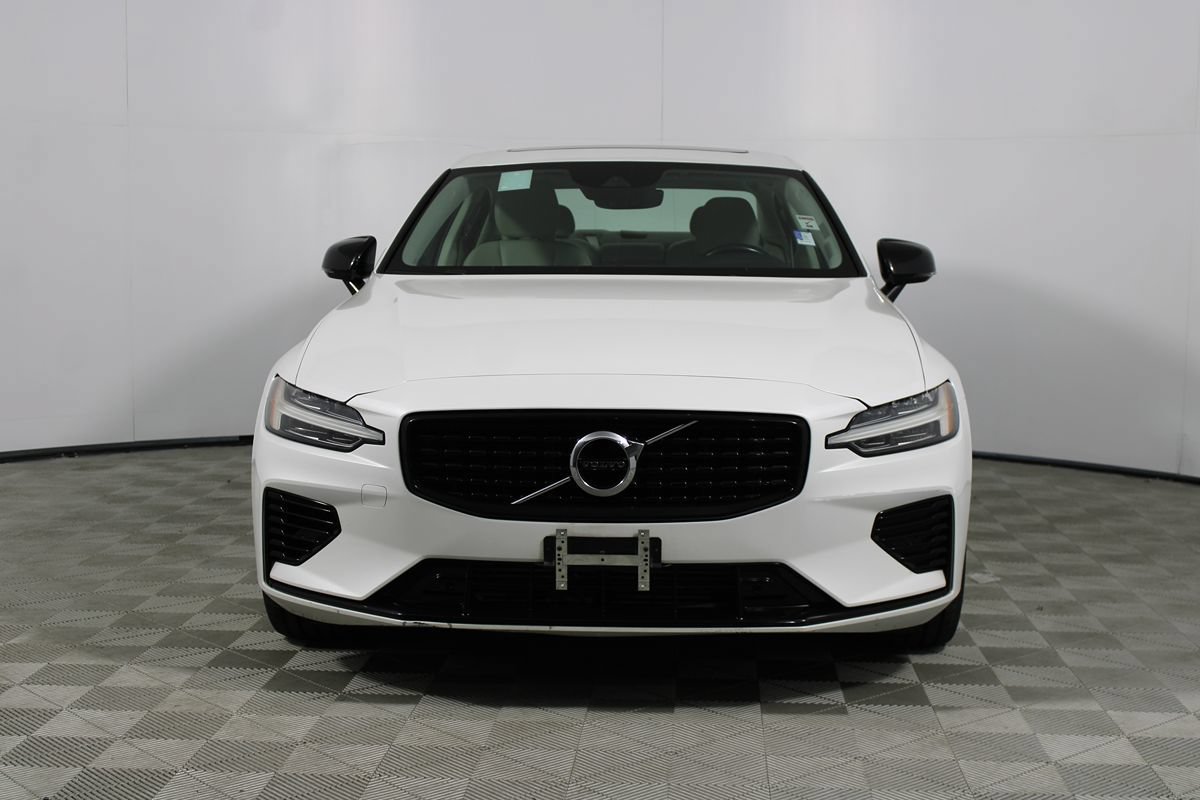 Used 2021 Volvo S60 T8 R-Design Expression AWD/4WD image 43