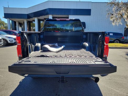 Certified 2025 Chevrolet Silverado 2500 LTZ w/ LTZ Convenience Package AWD/4WD image 13
