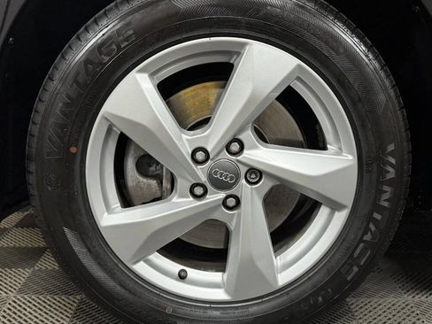 Used 2020 Audi Q3 2.0T Premium w/ Convenience Package image 24