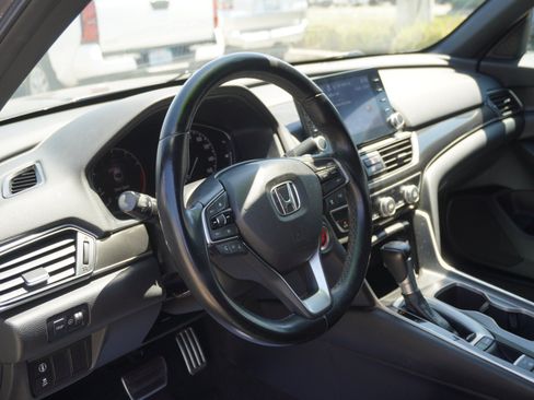 Used 2020 Honda Accord Sport image 18