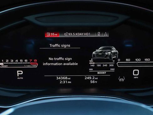 Used 2023 Audi RS 7 Sportback w/ Black Optic Package image 34