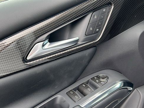 New 2026 Chevrolet Traverse High Country w/ LPO, Floor Liner Package image 19