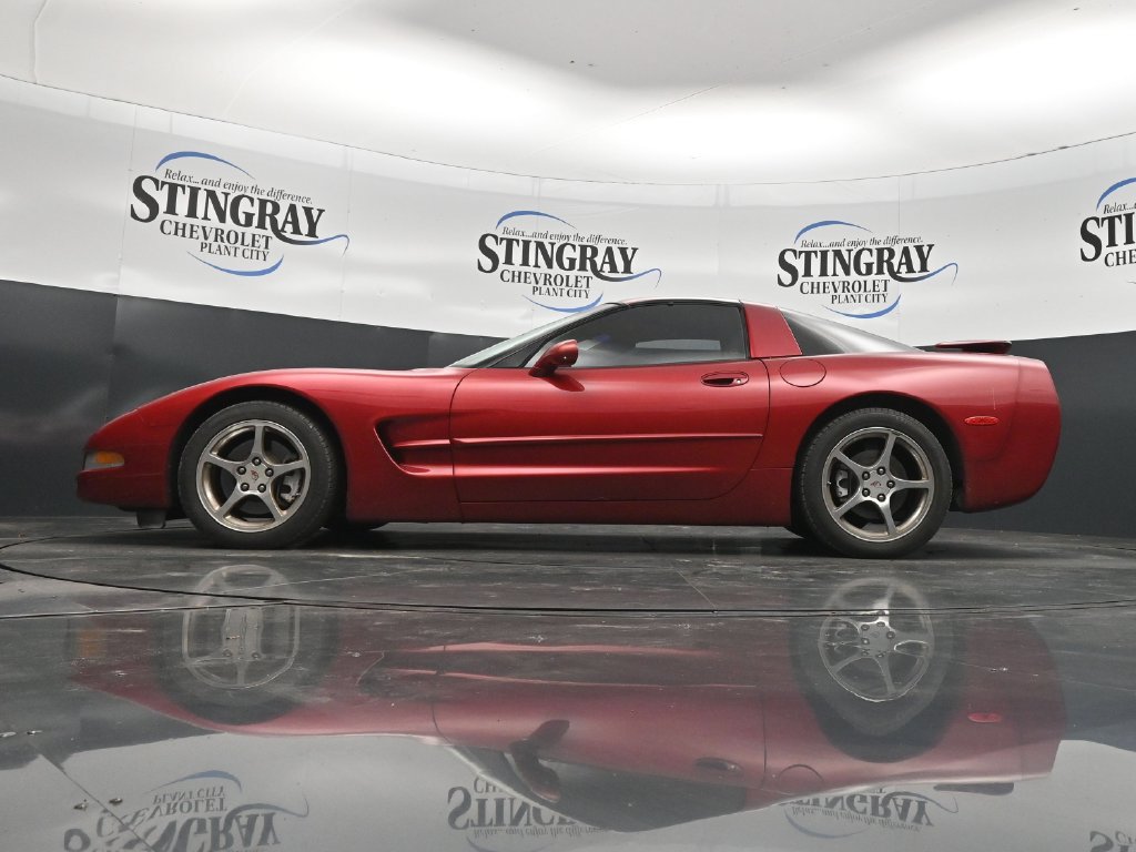 Used 2004 Chevrolet Corvette Coupe w/ Roof Package RWD image 29