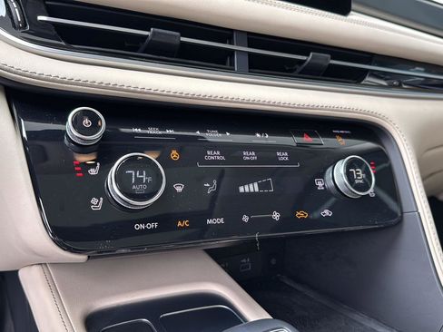 Used 2025 INFINITI QX60 Luxe w/ Cargo Package image 22