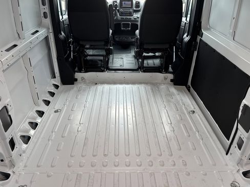 New 2026 RAM ProMaster 1500 w/ Quick Order Package 22G SLT image 13