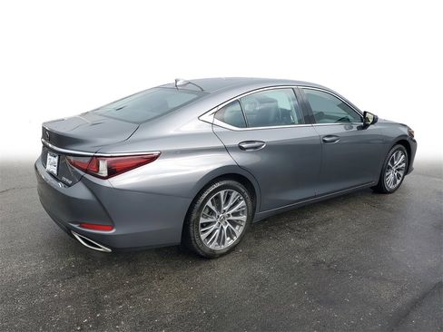 Used 2020 Lexus ES 350 w/ Premium Package image 6