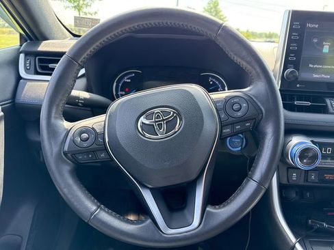 Used 2022 Toyota RAV4 XSE w/ XSE Grade Weather Package AWD/4WD image 20