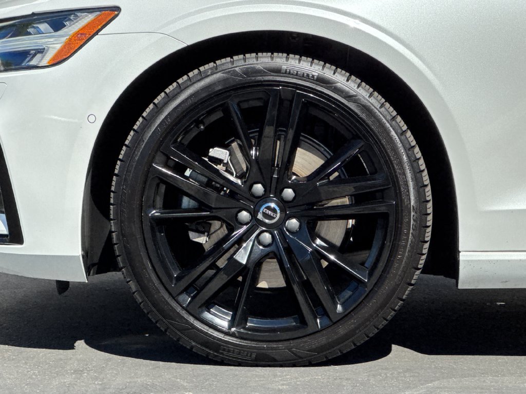 Certified 2023 Volvo S60 B5 Plus w/ Climate Package FWD image 24
