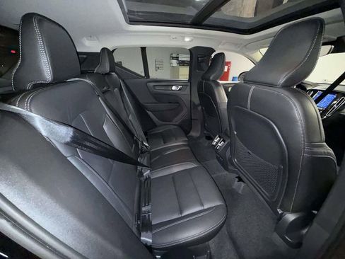 Used 2026 Volvo XC40 B5 Plus w/ Protection Package Premier AWD/4WD image 16