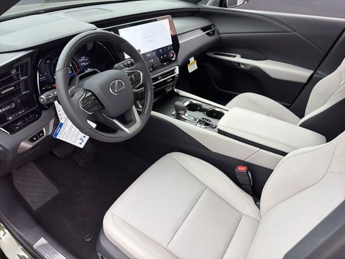 New 2025 Lexus RX 350 Premium image 8